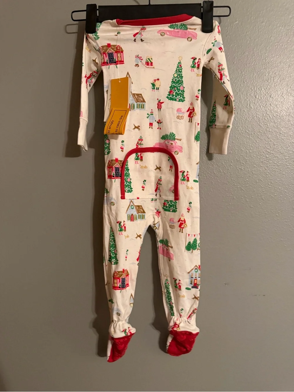 Beaufort Bonnet One-Piece Holiday Footed Pajamas NWT